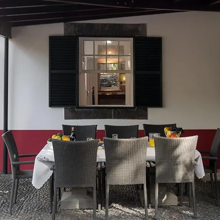 Casa Do Terreiro By An Island *