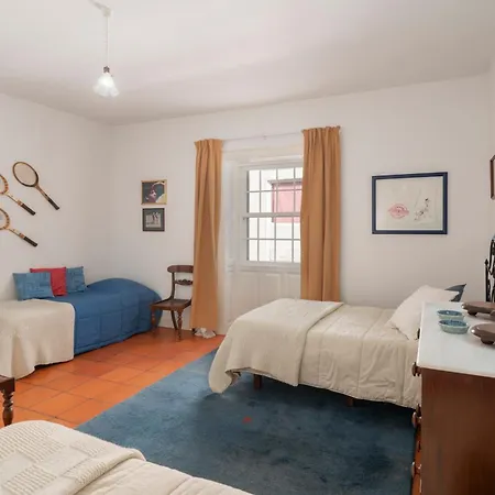 Casa Do Terreiro By An Island בית נופש