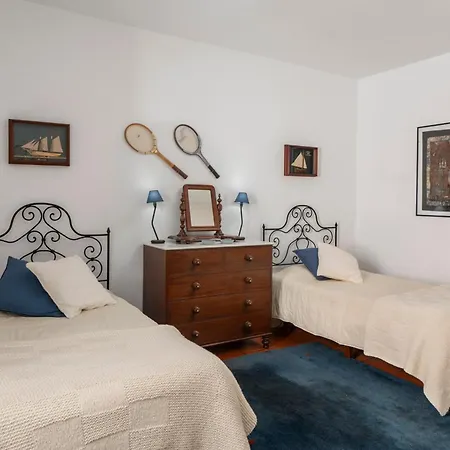 Casa Do Terreiro By An Island