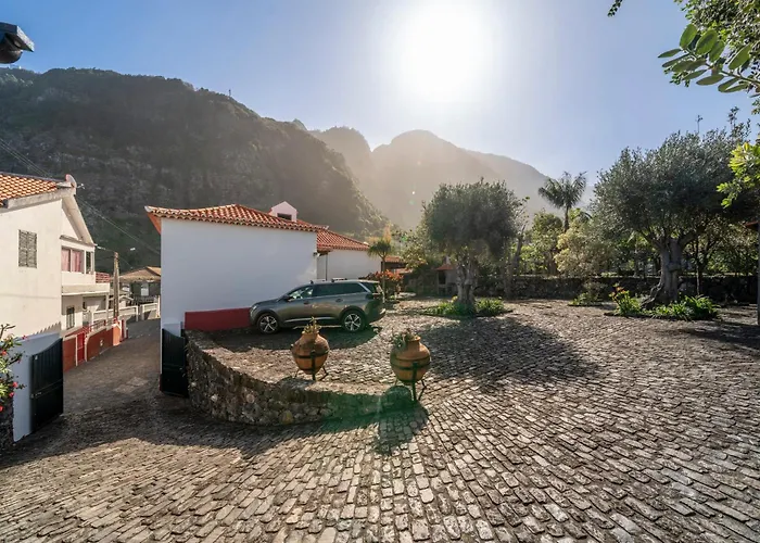 Casa Do Terreiro By An Island São Vicente