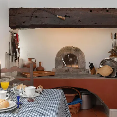 Casa Do Terreiro By An Island Feriehus