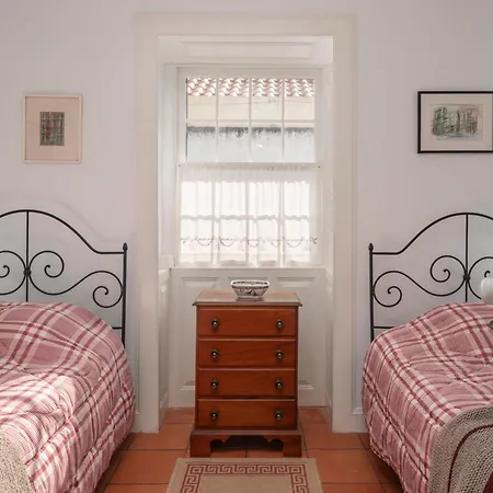 Feriehus Casa Do Terreiro By An Island *